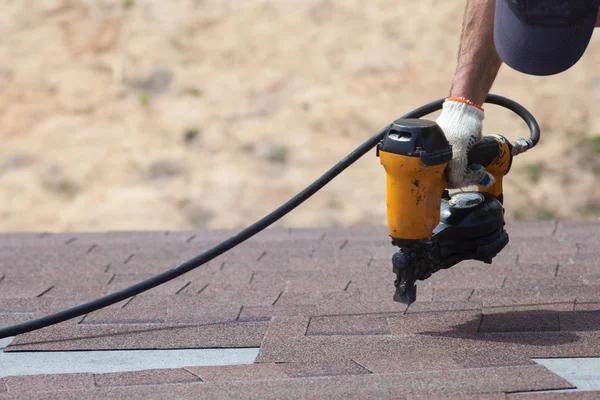 Common Roofing Issues Addressed by Mokena Contractors